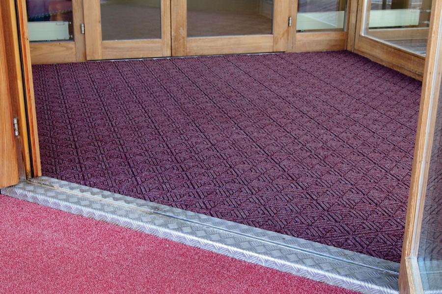 WaterHog® Max Tiles
