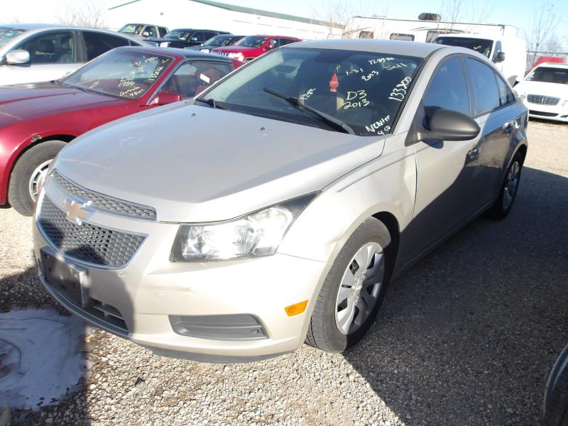 D3 - 2013 Chevrolet Cruze 1LS