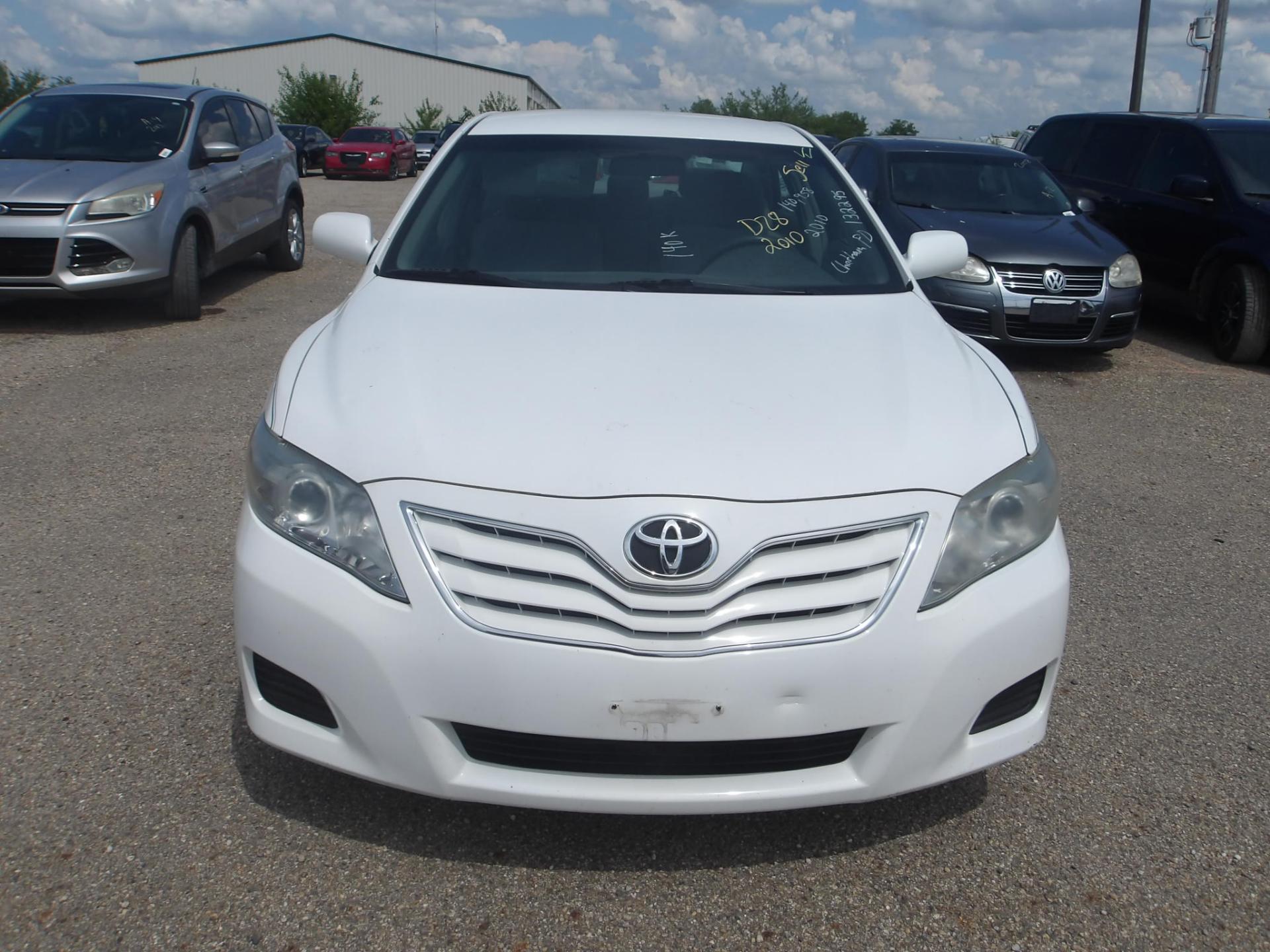 D28 - 2010 Toyota Camry