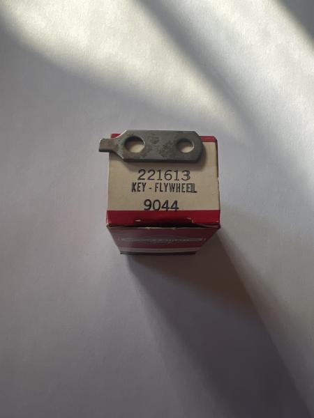 NOS Briggs and Stratton flywheel key