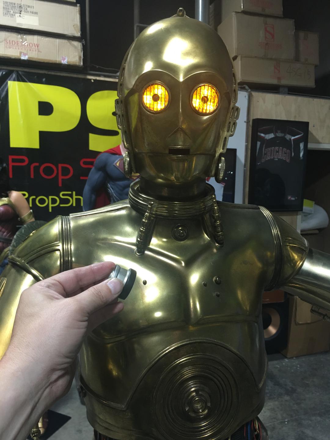 Sideshow Version 1 Star Wars C3P0 with Lights and Sound