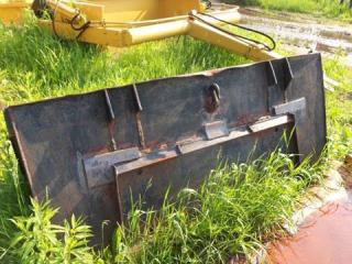 Homemade Snow bucket for Skid Steer - Isanti, MN