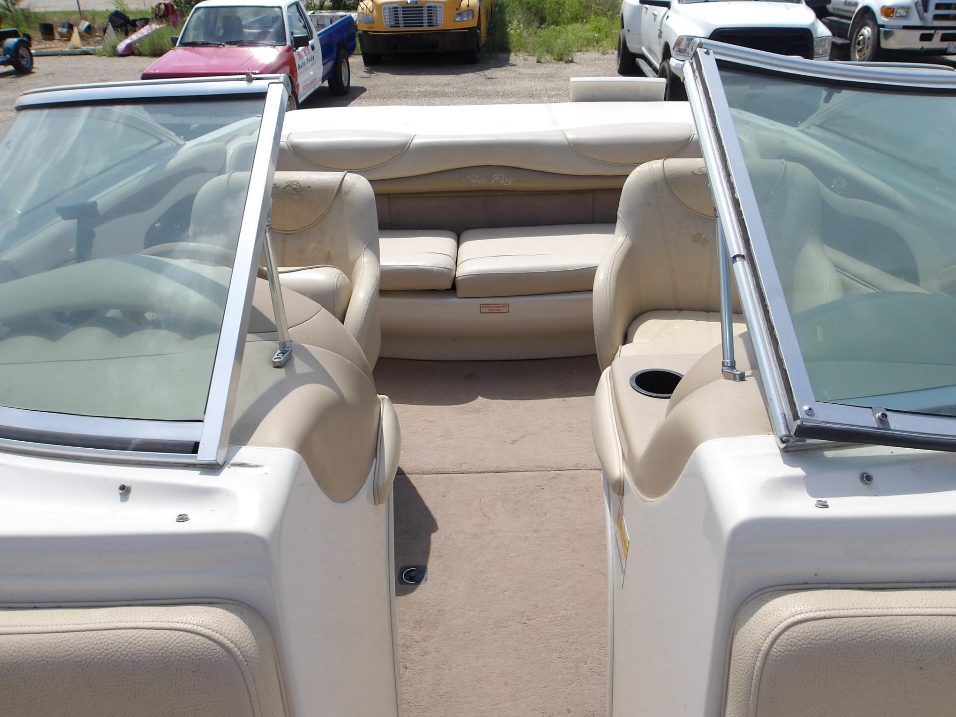 D70 - 2000 Sea Ray / 2000 EZ Loader Boat Trailer