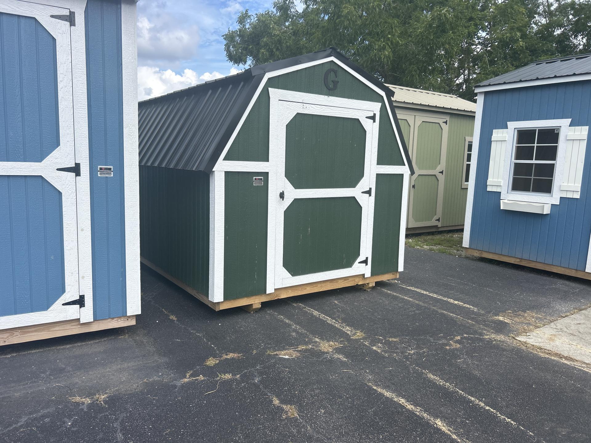 08x12 BARN