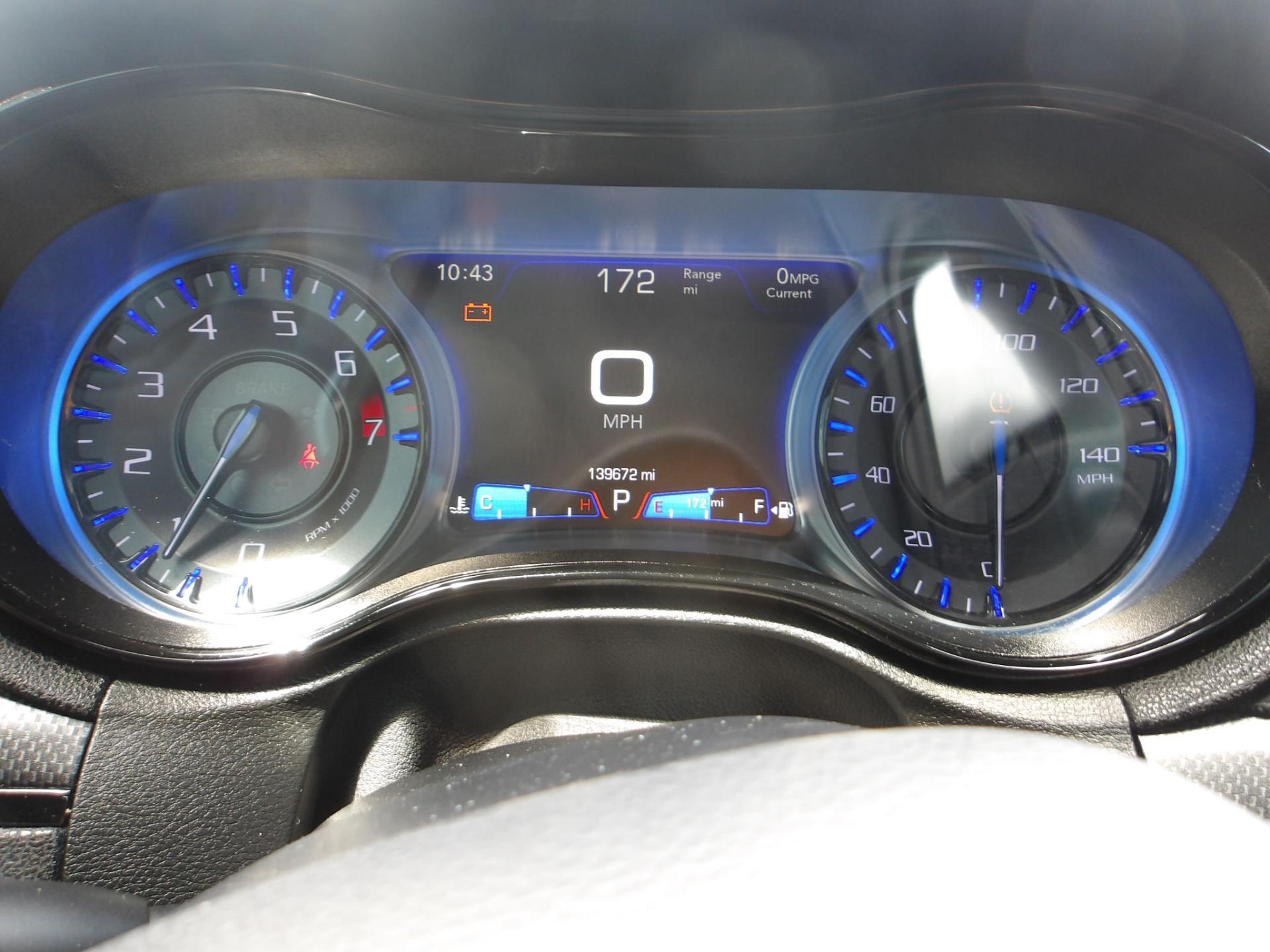 D2 - 2016 Chrysler 300S