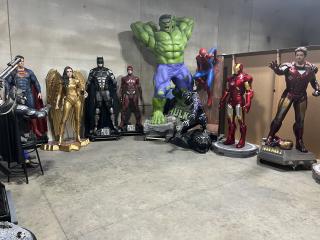 Life Size Marvel Amazing Spiderman 2 with Background Wall