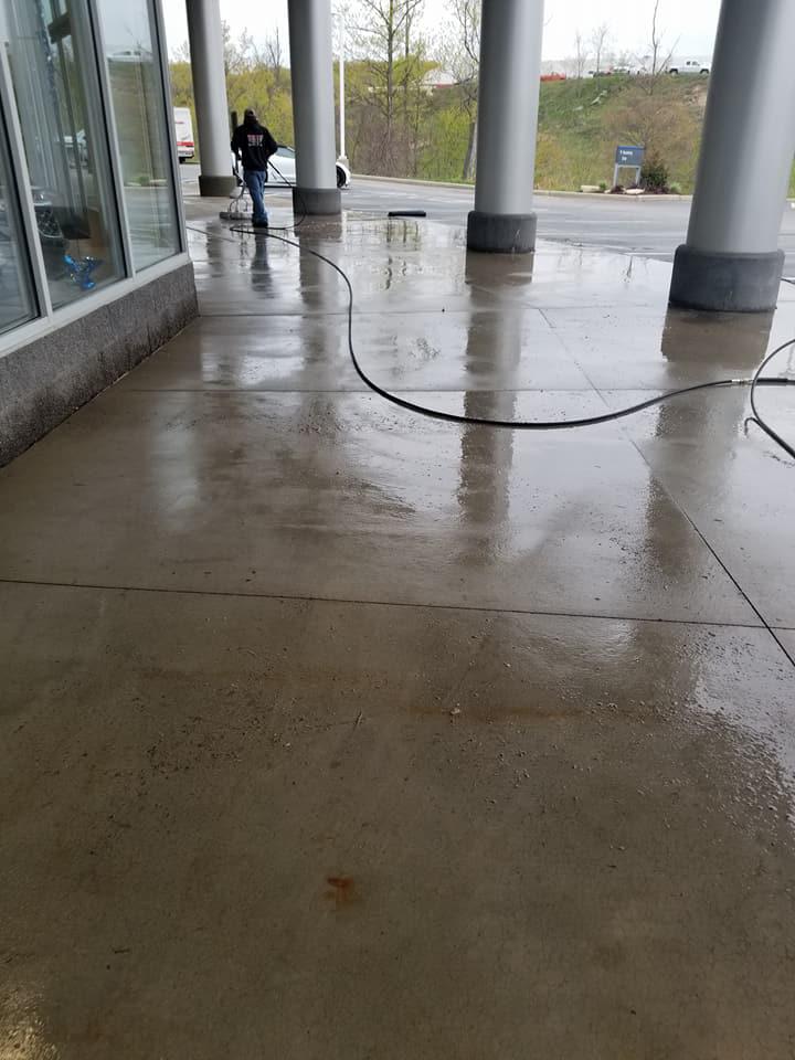 Professional Concrete Power Washing Services