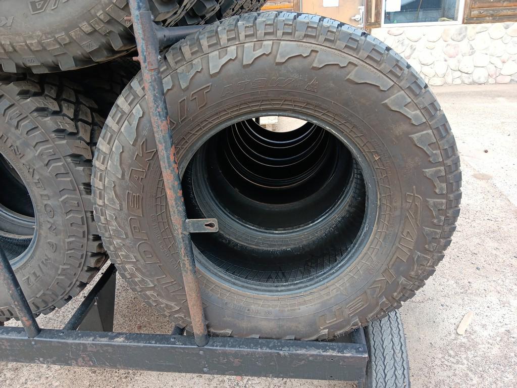 LT285/70R17 Falken Wildpeak Tires Pair of 2