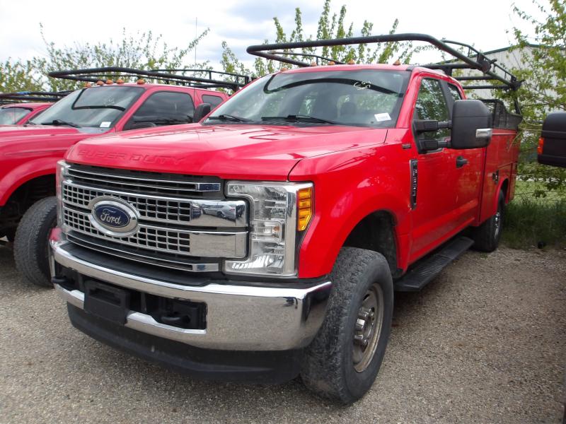 C54 - 2017 Ford F-350 *** Retired construction truck*** Sells with No Reserve ***