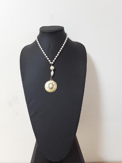 Pearl Pendant Necklace