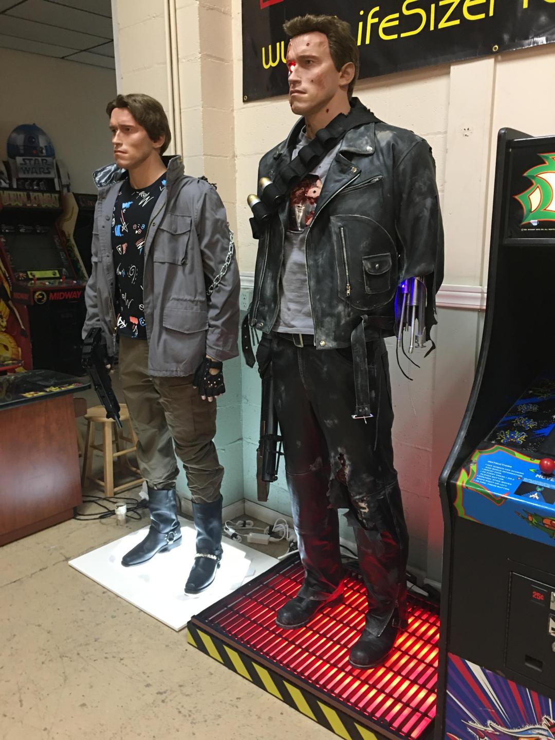 T2 Terminator Battle Damaged Arnold Schwarzenegger