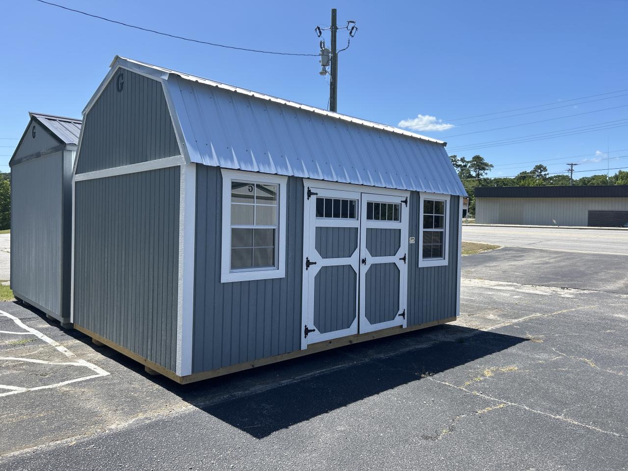 10x16 SIDE LOFTED BARN