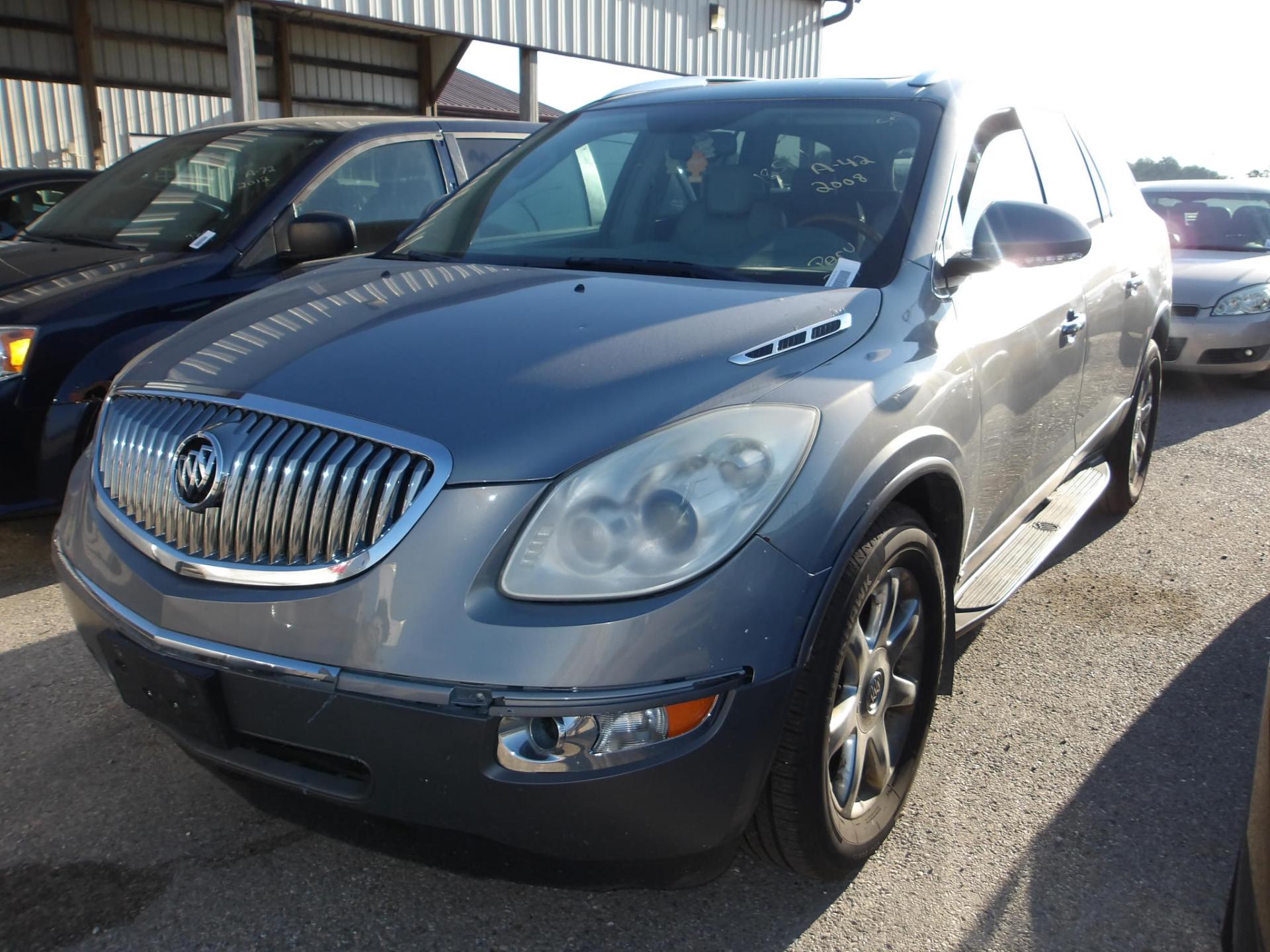 A42- BUICK ENCLAVE 1/2 TON LUX