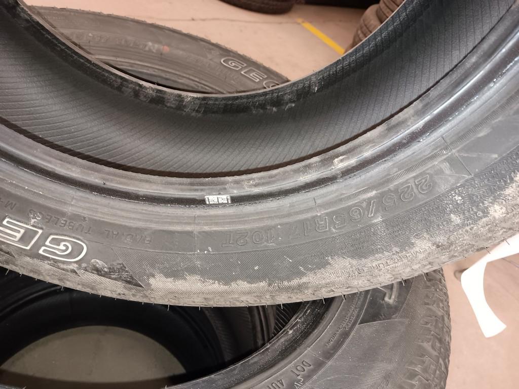 225/65R17 Yokohama Geolandar A/T Tires Set of 4