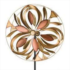 Regal 26" Wind Spinner Caesar