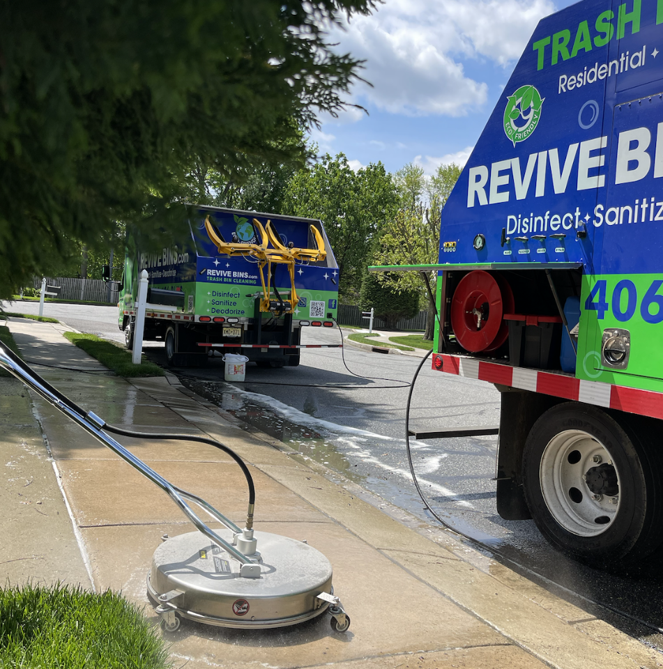 Sidewalk & Driveway Cleaning