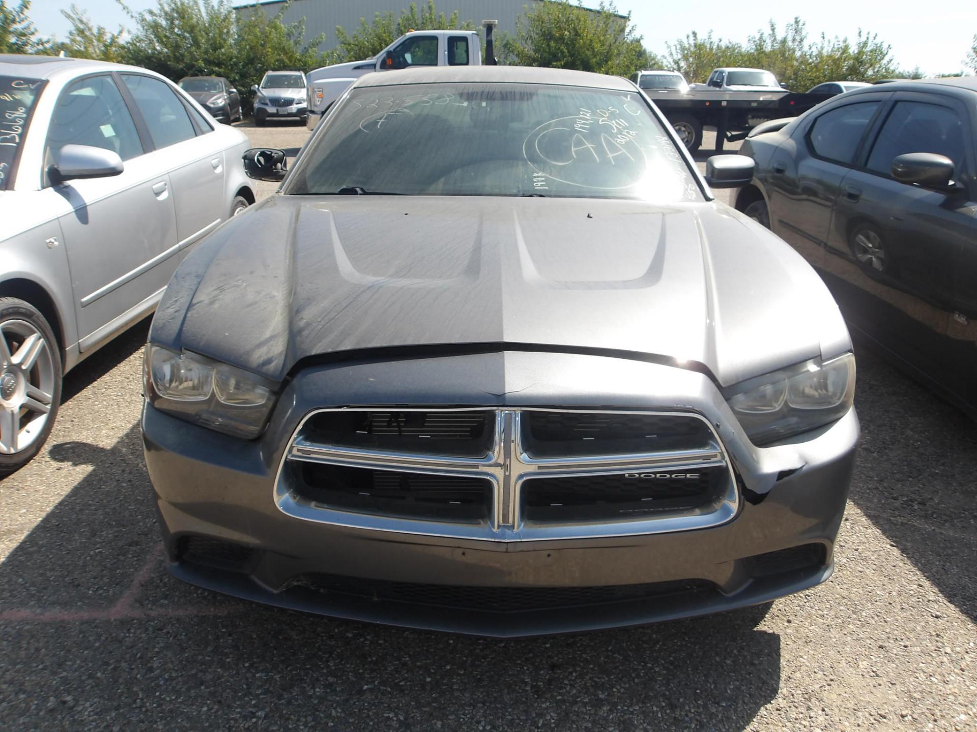 D5 - 2012 Dodge Charger SE