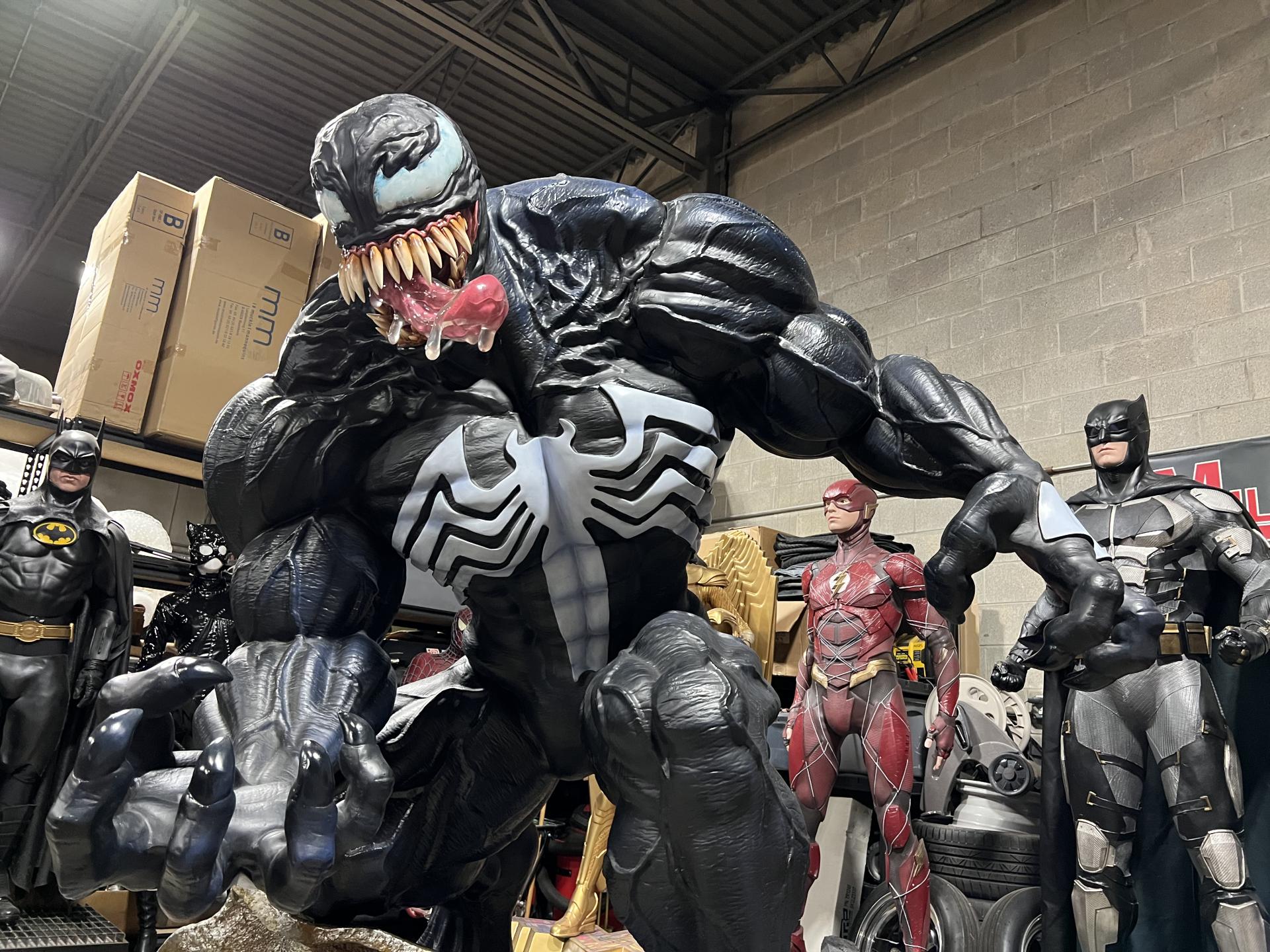 Marvel Beast Kingdom Venom