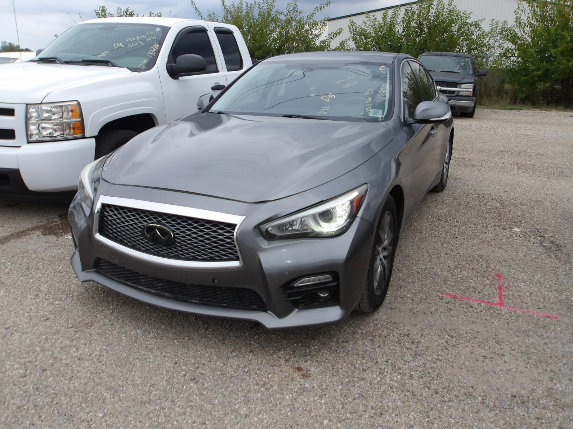 D41 - 2016 INIFINTI Q50