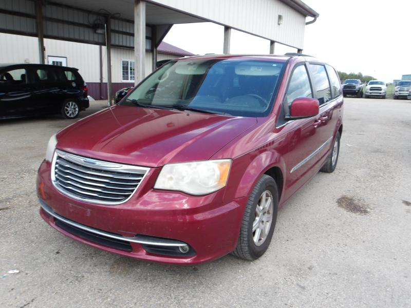 A2 - 2011 Chrysler Town & Country
