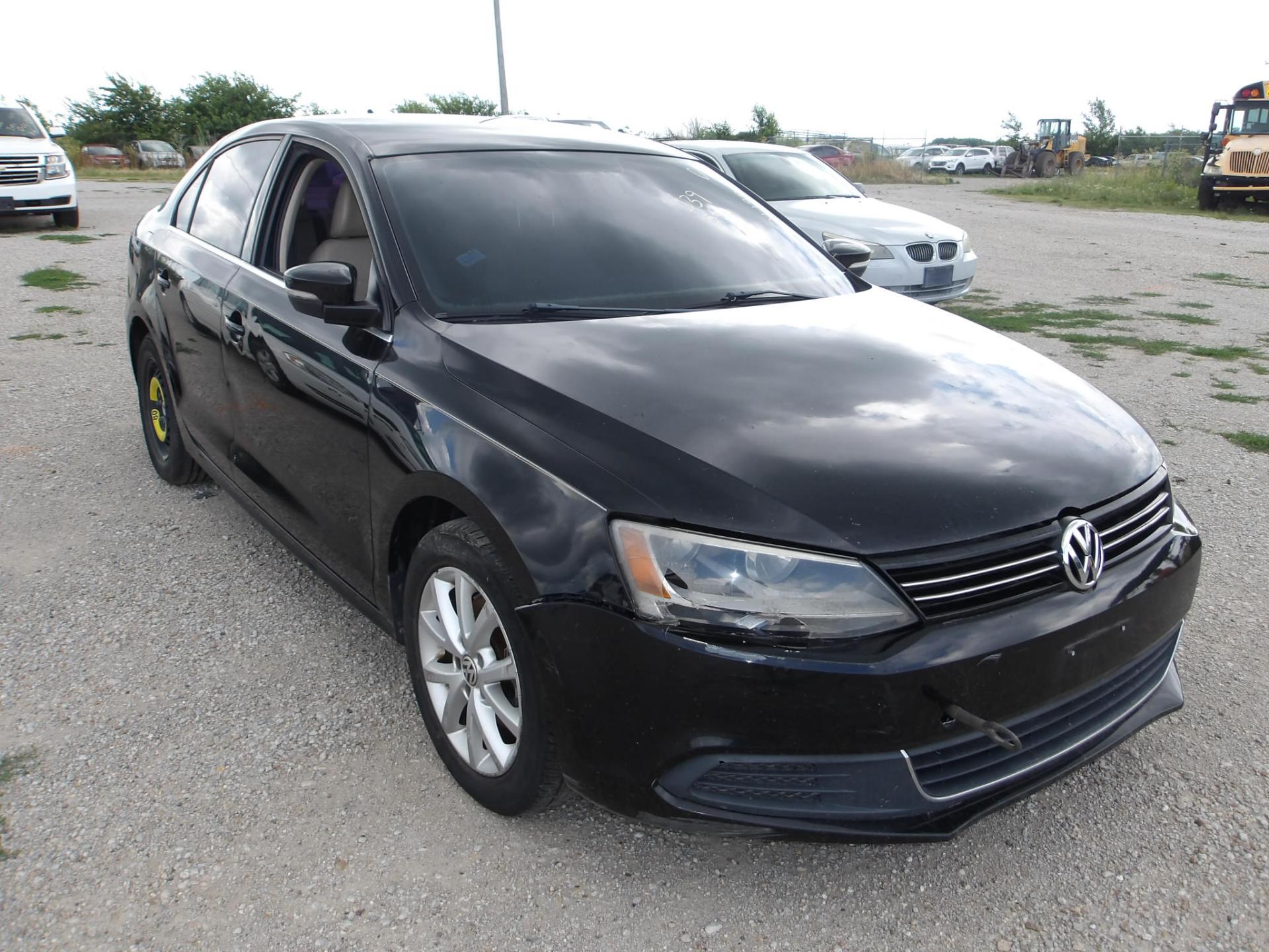 D39 - 2014 Volkswagen Jetta SE