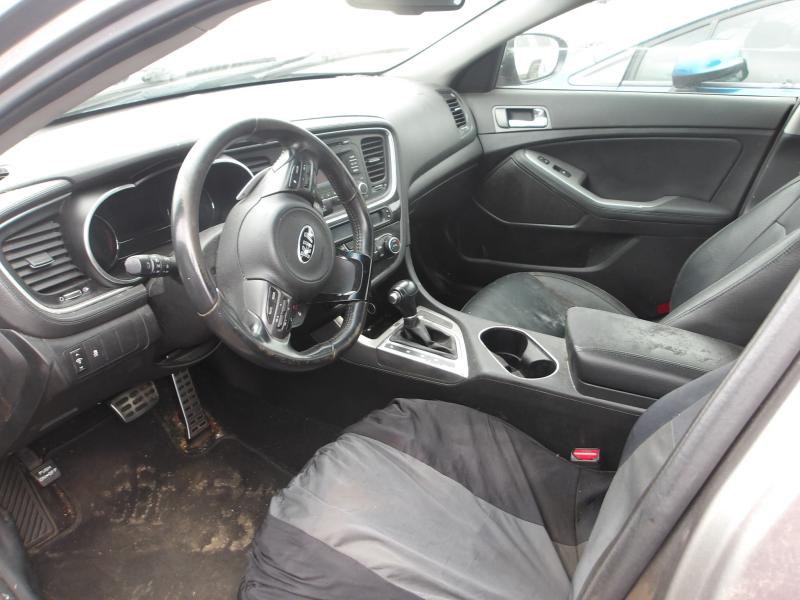 D19 - 2015 Kia Optima SX