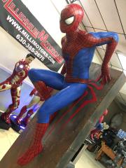 Life Size Marvel Amazing Spiderman 2 with Background Wall