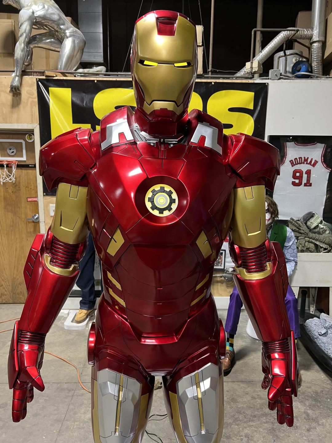 Sideshow Ironman Mark VII with LED Lights