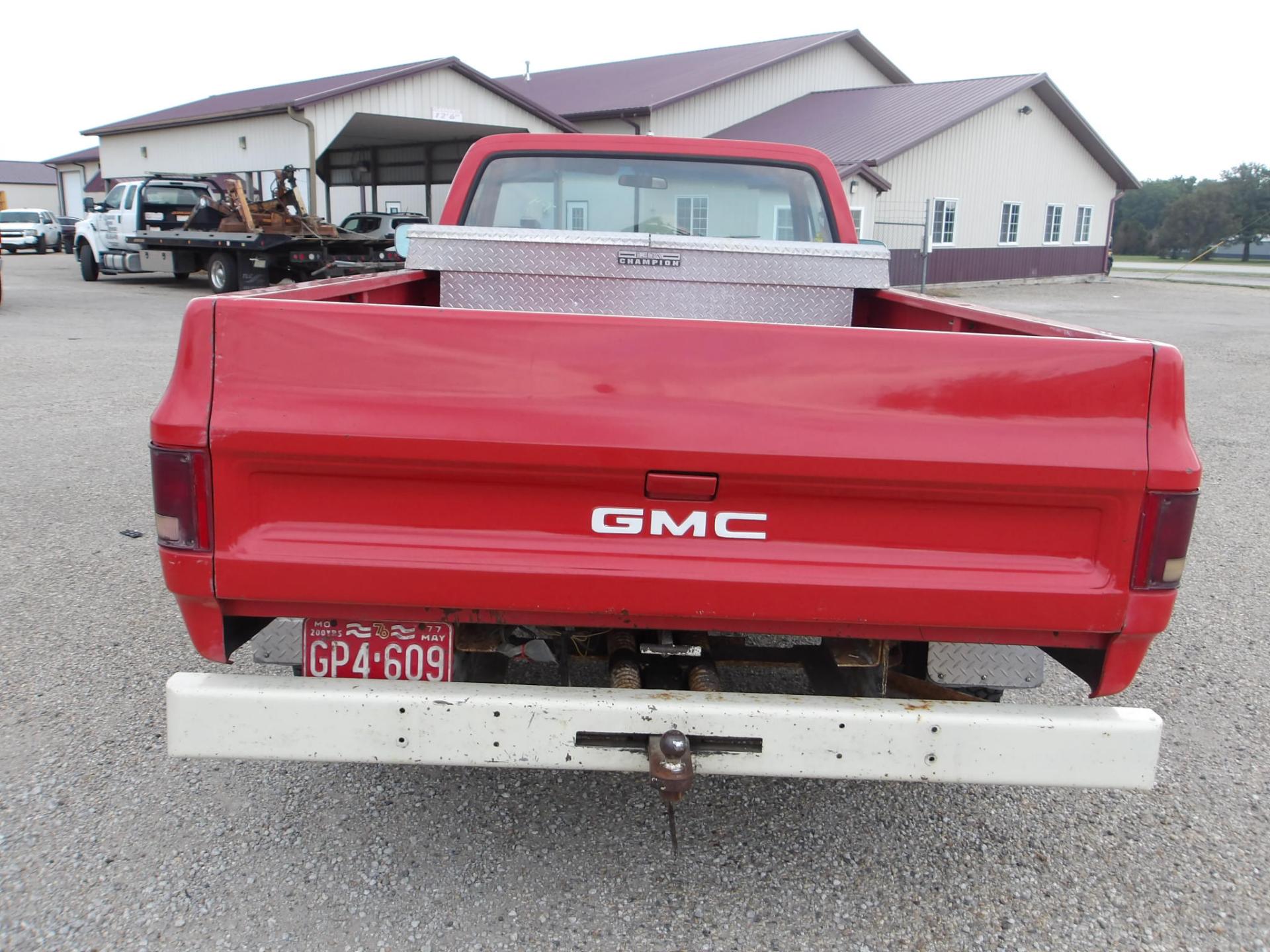 T4- 1977 GMC Sierra 2500