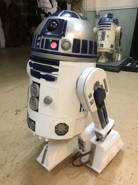 Life Size Star Wars Remote Controlled R2D2
