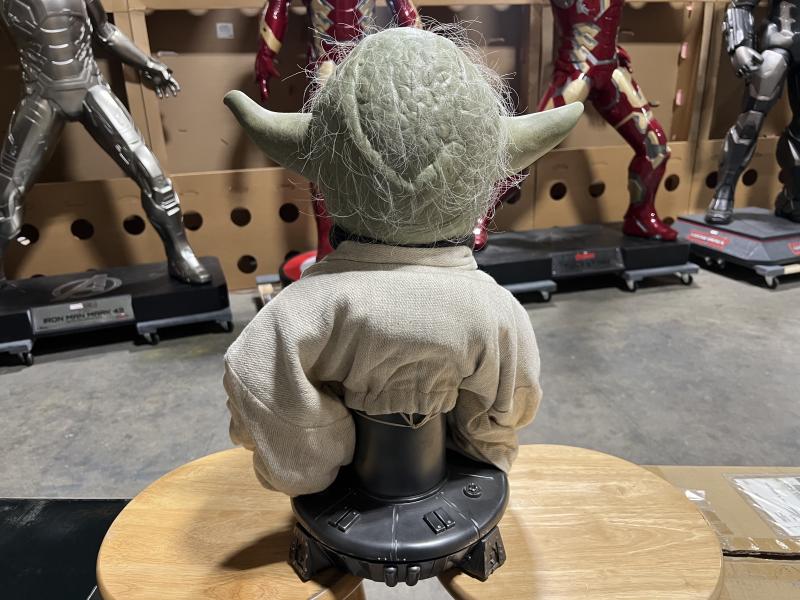 Life Size Sideshow Star Wars Yoda Bust