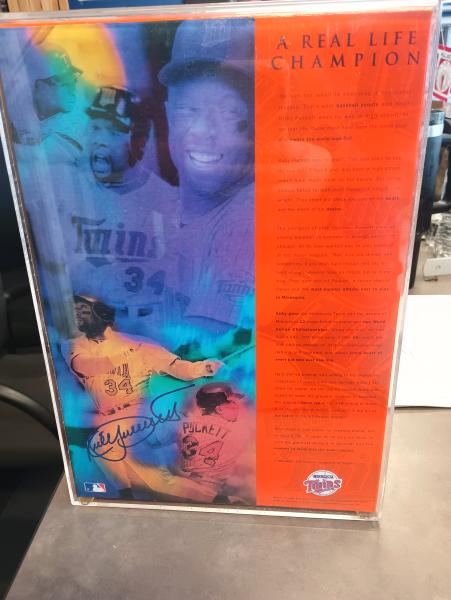 Kirby Puckett Autographed Wheaties Box in Protective Case