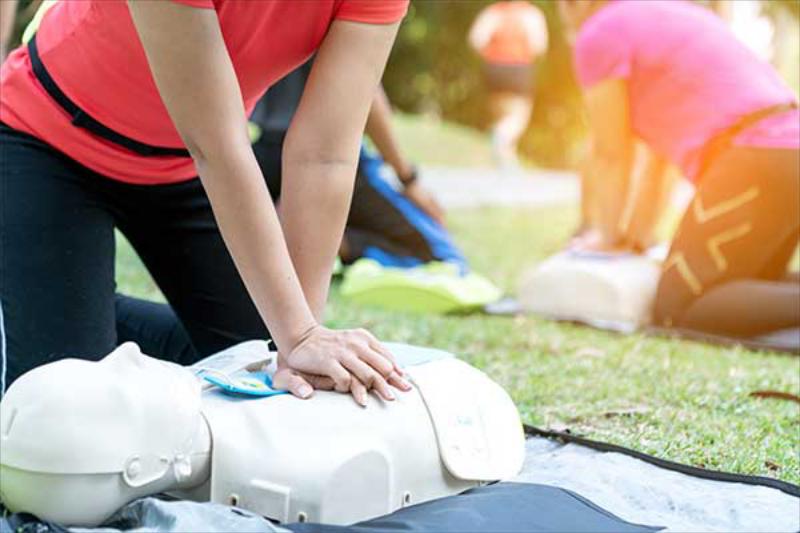 Adult CPR and AED