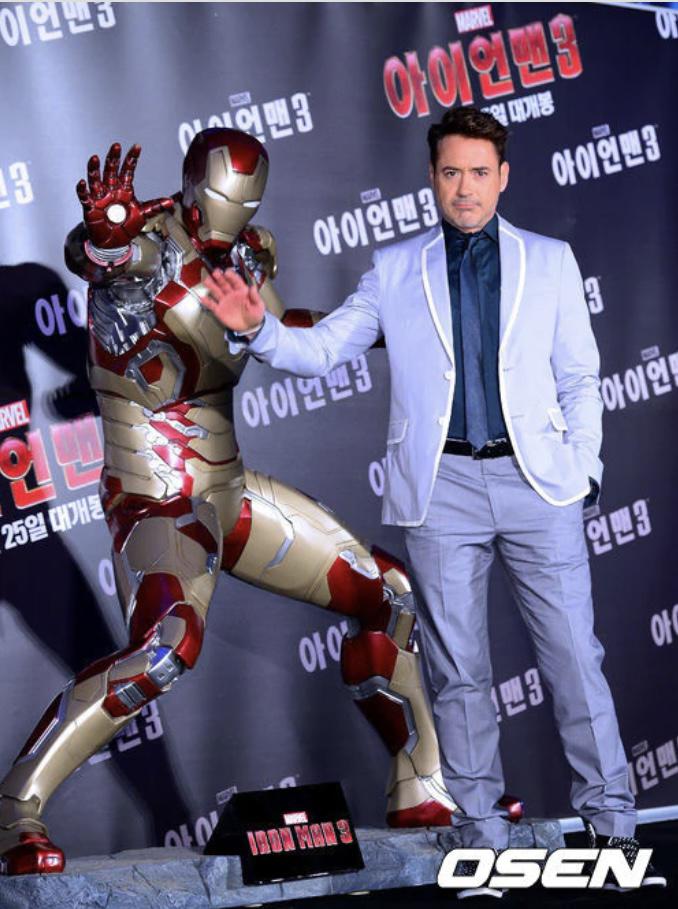 Marvel Ironman 3 Battlefield Edition with LED Lights
