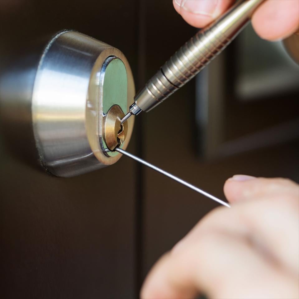 Commercial Locksmith Servcies