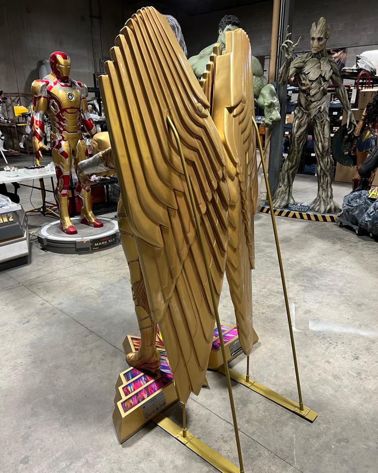 Wonderwoman 1984 Life Size Statue