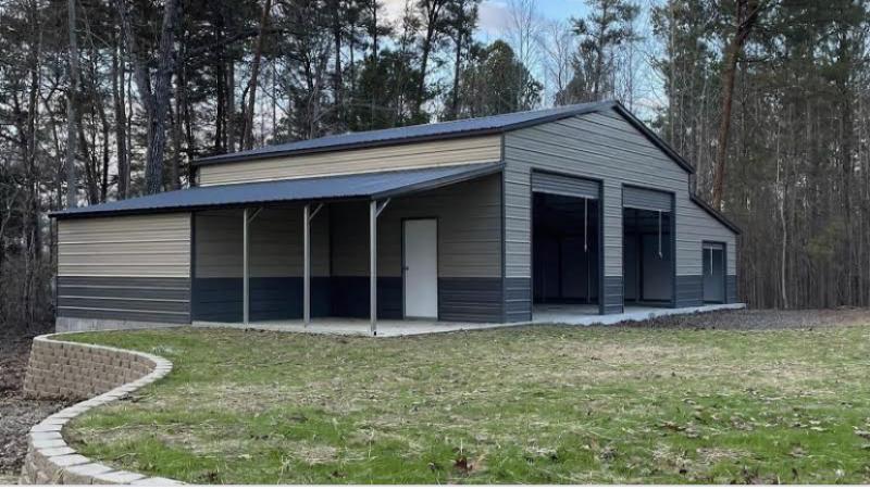 48x31x12 Hercules Barn