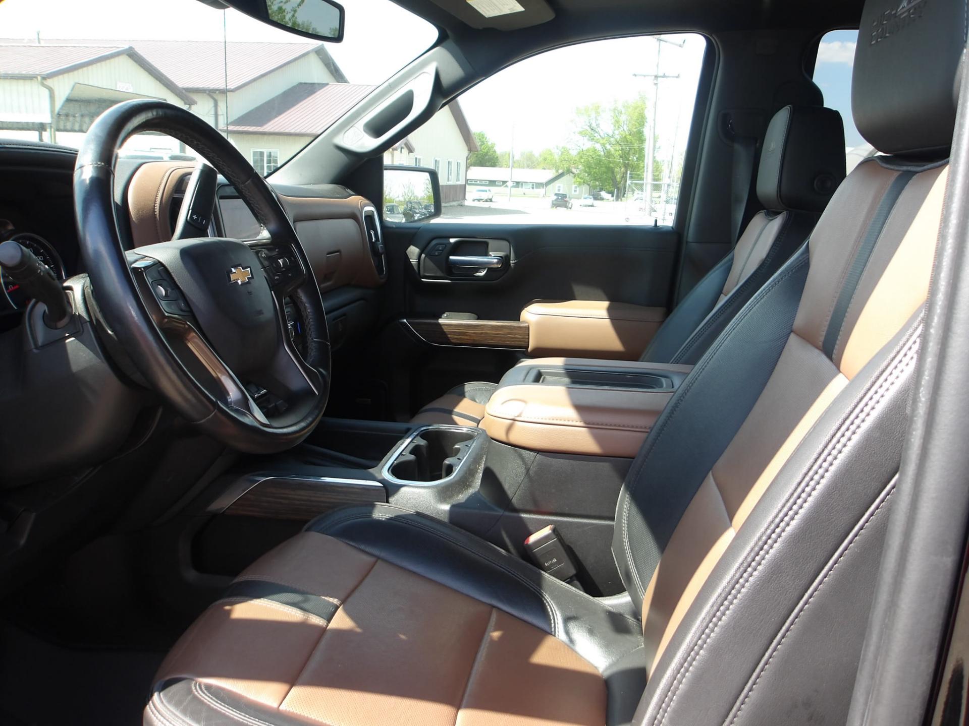 D2 - 2021 Chevrolet Silverado 1500b High Country