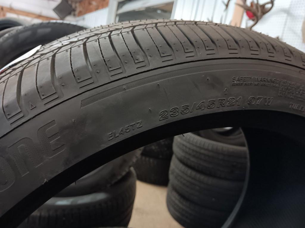 235/45R21 Bridgestone Turanza Tires Set of 4