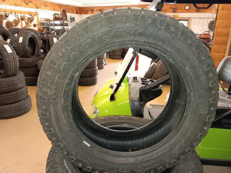 275/55R20 Goodyear Wrangler Duratrac Tires Set of 4