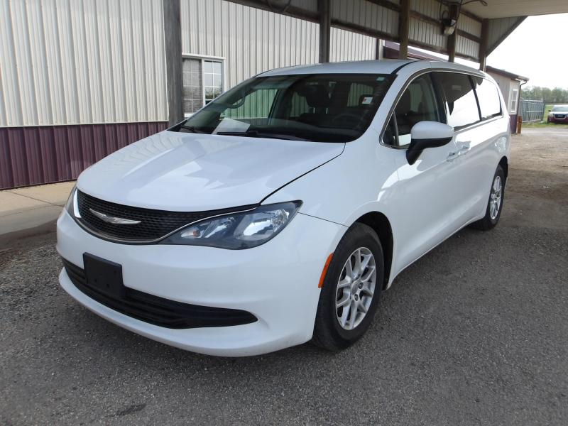 A90- 2017 CHRYSLER PACIFICA LX