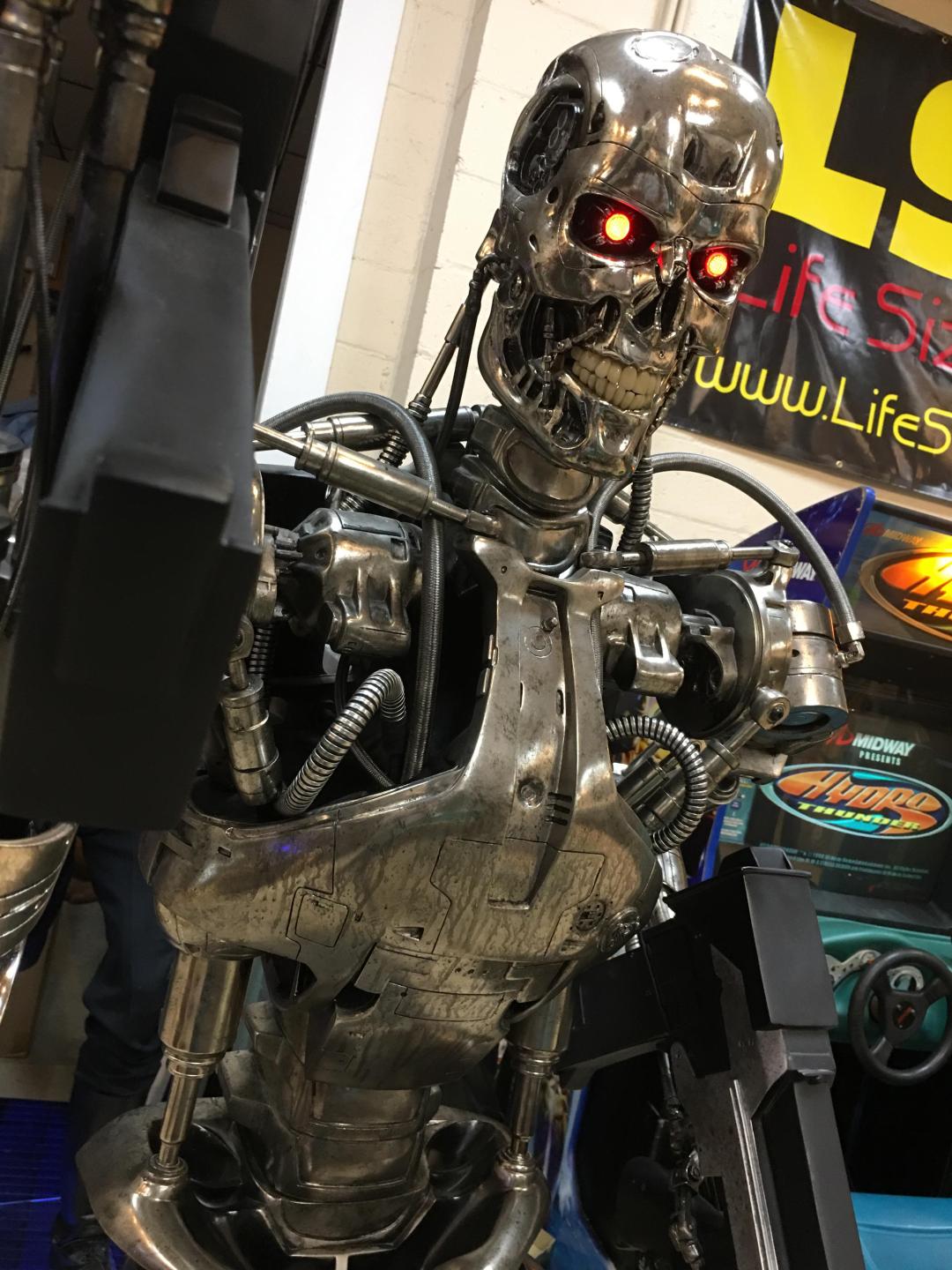 Sideshow Terminator T-800 Second Version Endoskeleton