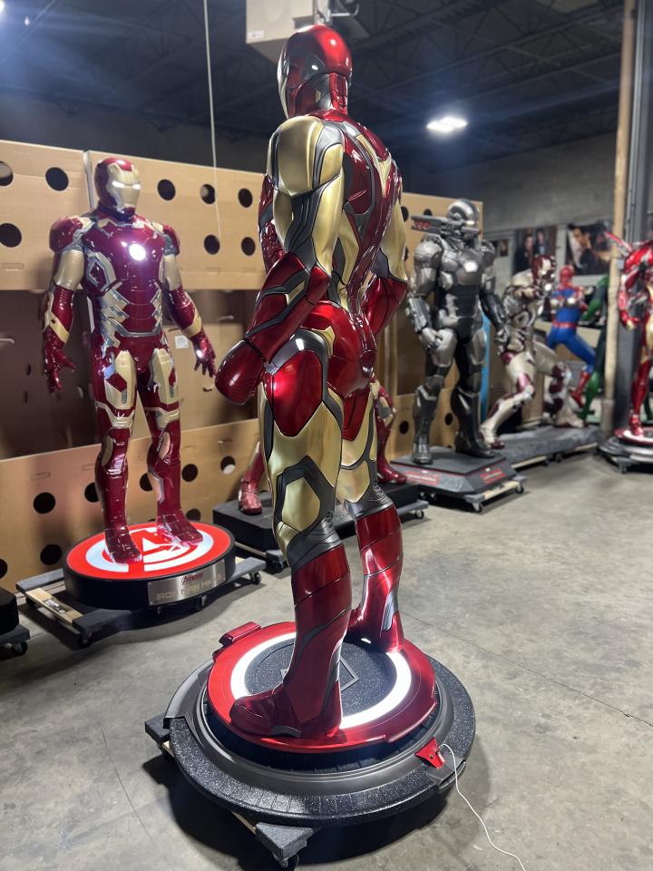 Avengers End Game Tony Stark with Interchangeable Heads