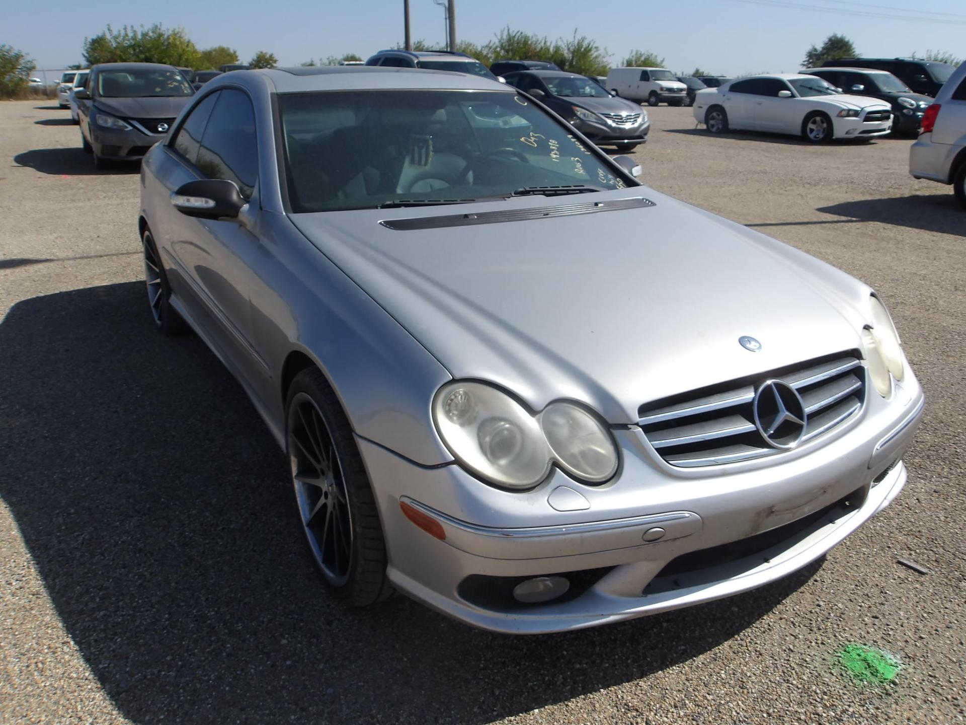 D43- 2003 MERCEDES-BENZ CLK500