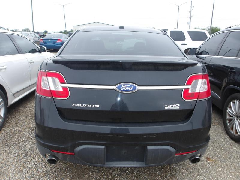 D32 - 2012 Ford Taurus SHO