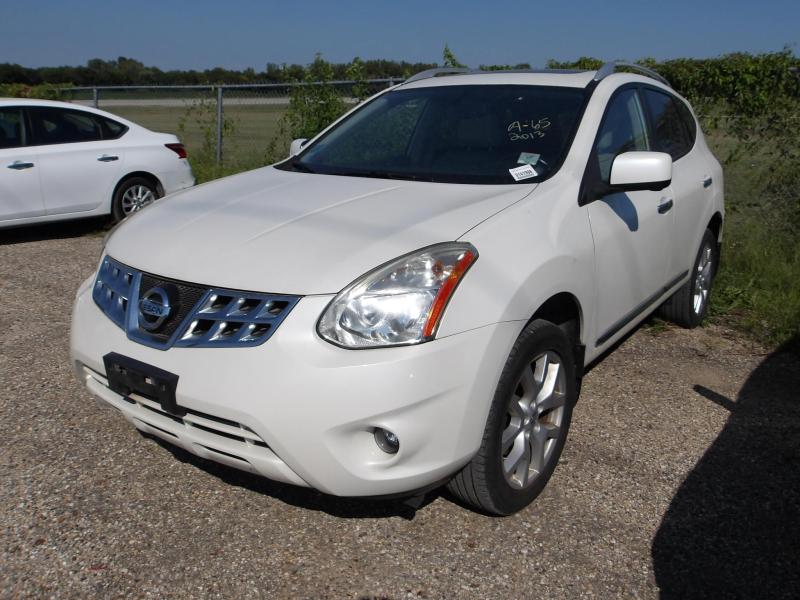 A26 - 2013 Nissan Rogue