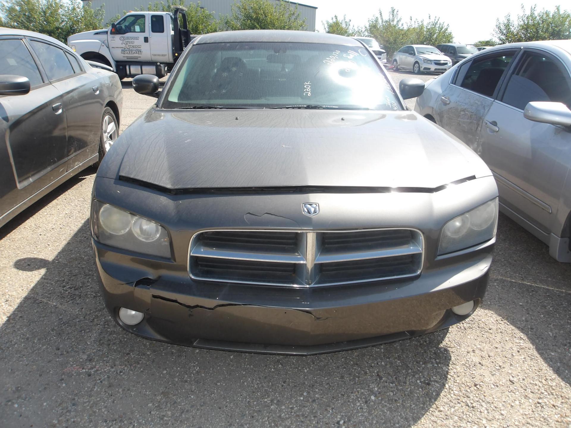 D6 - 2010 Dodge Charger SXT