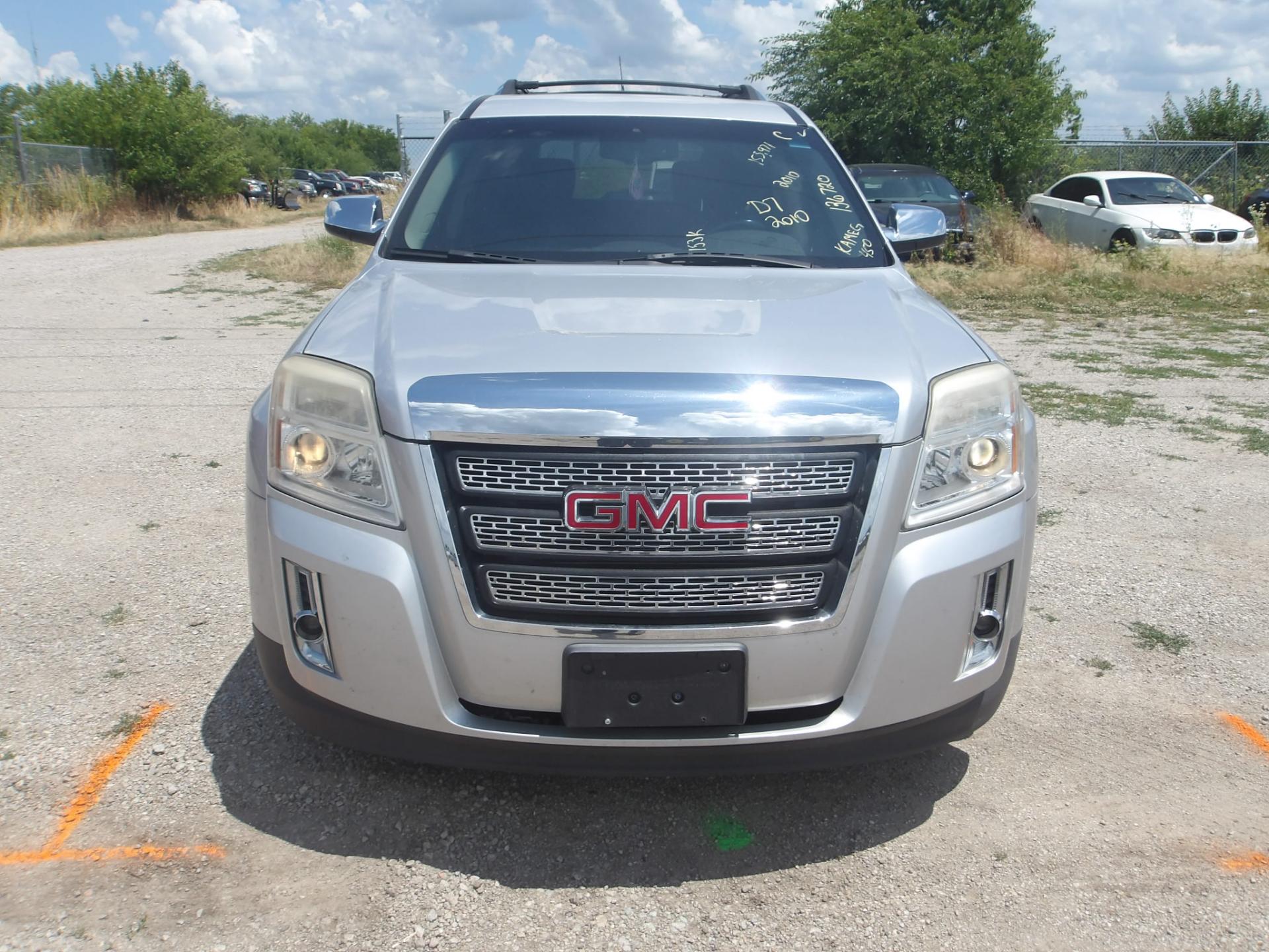 D7 - 2010 GMC Terrain SLT-2