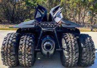Dark Knight Batman and Batmobile