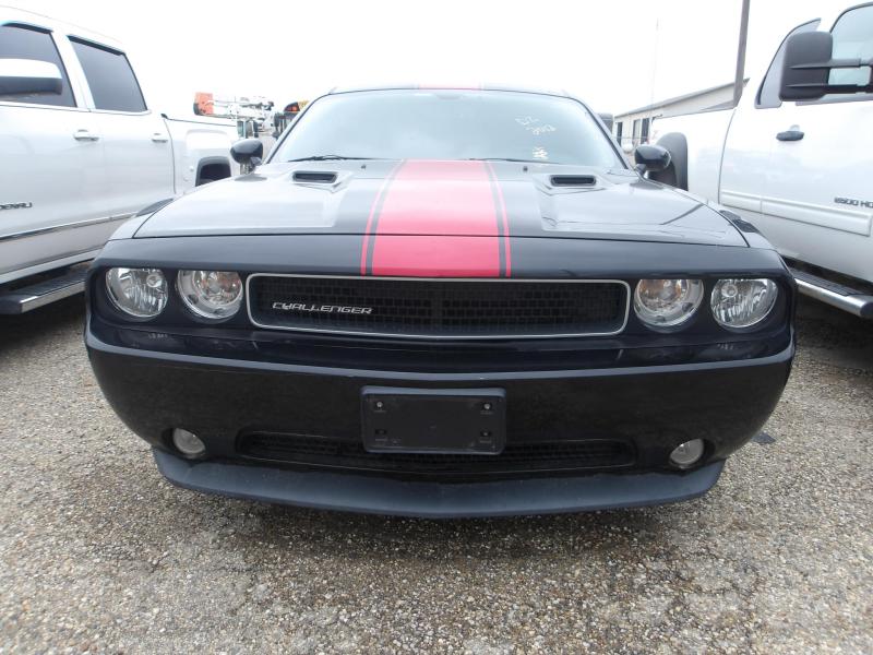 D2 - 2012 Dodge Challenger SXT